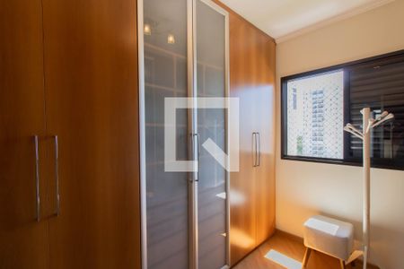 Closet da Suíte de apartamento à venda com 2 quartos, 75m² em Gopoúva, Guarulhos