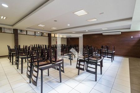 Apartamento à venda com 48m², 2 quartos e 2 vagasÁrea comum - Salão de festas