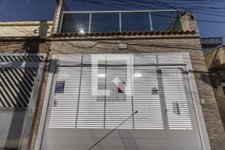 Casa à venda com 205m², 5 quartos e 2 vagas