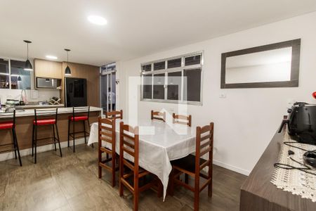 Casa à venda com 205m², 5 quartos e 2 vagas