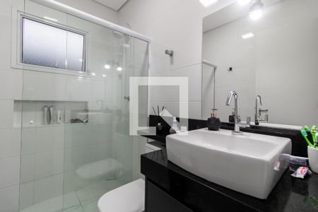 Casa à venda com 205m², 5 quartos e 2 vagas
