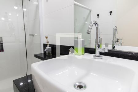 Casa à venda com 205m², 5 quartos e 2 vagas