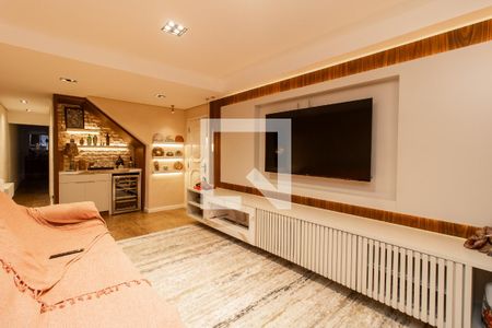 Casa à venda com 5 quartos, 205m² em Cidade Patriarca, São Paulo