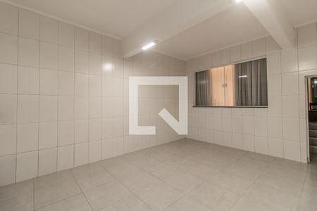 Casa à venda com 205m², 5 quartos e 2 vagas