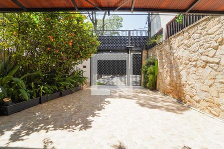 Casa à venda com 193m², 3 quartos e 3 vagasGaragem