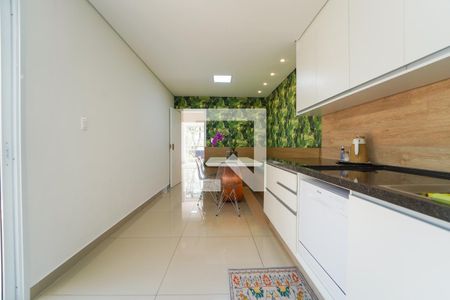 Casa à venda com 193m², 3 quartos e 3 vagasCozinha