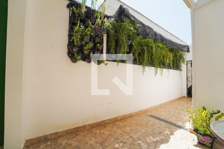 Casa à venda com 193m², 3 quartos e 3 vagasQuintal