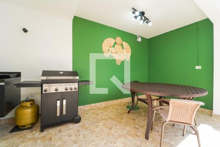 Casa à venda com 193m², 3 quartos e 3 vagasQuintal