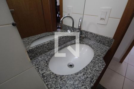 Apartamento para alugar com 90m², 3 quartos e 2 vagasBanheiro Social