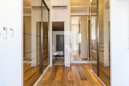 Apartamento à venda com 100m², 2 quartos e 2 vagasCloset da Suíte 