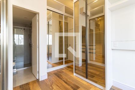 Apartamento à venda com 100m², 2 quartos e 2 vagasCloset da Suíte 