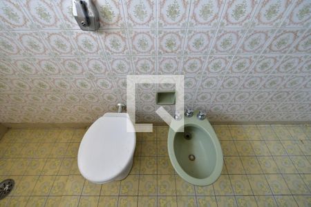 Casa à venda com 214m², 3 quartos e 5 vagasBanheiro Suíte