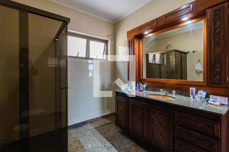 Casa de condomínio à venda com 360m², 4 quartos e 4 vagasBanheiro Social