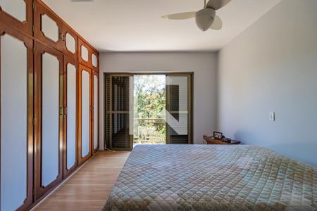 Casa de condomínio à venda com 360m², 4 quartos e 4 vagasSuíte 2