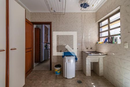 Casa de condomínio à venda com 360m², 4 quartos e 4 vagasÁrea de Serviço