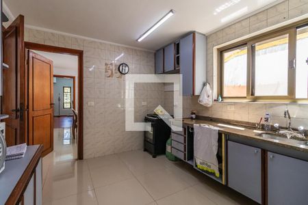 Casa de condomínio à venda com 360m², 4 quartos e 4 vagasCozinha