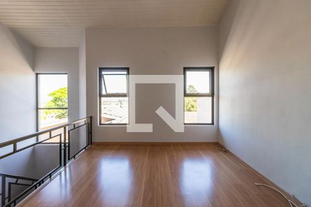 Casa de condomínio à venda com 360m², 4 quartos e 4 vagasSala Privativa