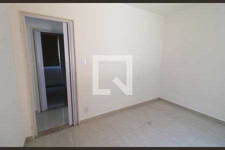 Quarto 2 de apartamento à venda com 3 quartos, 55m² em Portuguesa, Rio de Janeiro