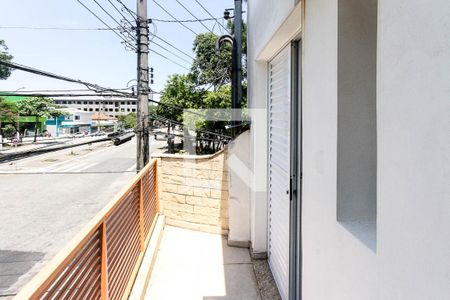 Casa à venda com 350m², 5 quartos e 5 vagasVaranda quarto 02