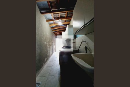 Casa para alugar com 308m², 3 quartos e 3 vagas Casa para alugar com 308m², 3 quartos e 3 vagasDetalhe da Área de Serviço