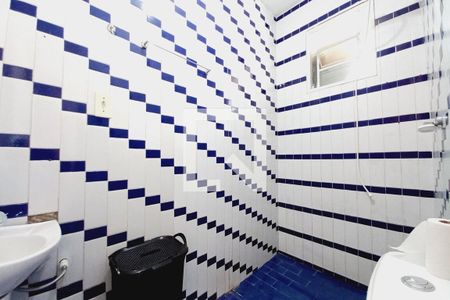 Casa para alugar com 308m², 3 quartos e 3 vagas Casa para alugar com 308m², 3 quartos e 3 vagasBanheiro de Serviço