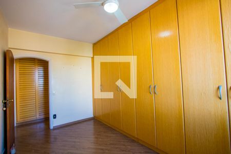 Apartamento à venda com 92m², 3 quartos e 2 vagas Apartamento à venda com 92m², 3 quartos e 2 vagasQuarto 2