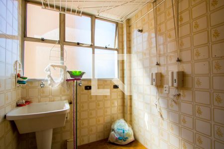 Apartamento à venda com 92m², 3 quartos e 2 vagas Apartamento à venda com 92m², 3 quartos e 2 vagasÁrea de Serviço