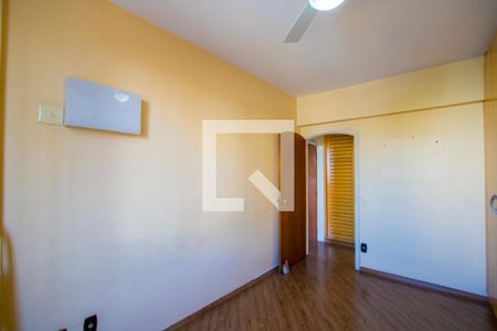 Apartamento à venda com 92m², 3 quartos e 2 vagas Apartamento à venda com 92m², 3 quartos e 2 vagasQuarto 2