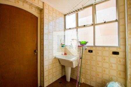 Apartamento à venda com 92m², 3 quartos e 2 vagas Apartamento à venda com 92m², 3 quartos e 2 vagasÁrea de Serviço