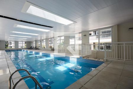 Apartamento à venda com 91m², 2 quartos e 2 vagasPiscina 1