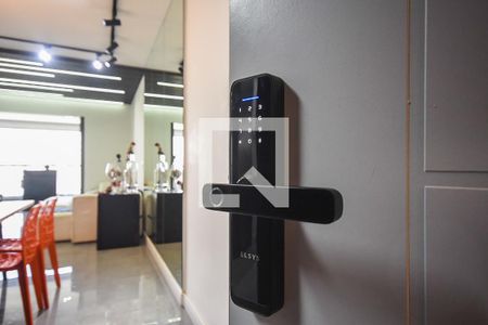 Apartamento à venda com 91m², 2 quartos e 2 vagasFechadura Eletrônica