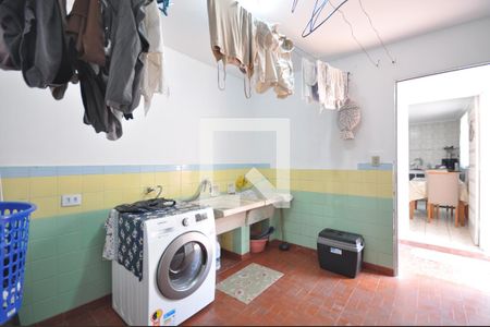 Casa à venda com 170m², 5 quartos e 2 vagasÁrea de Serviço