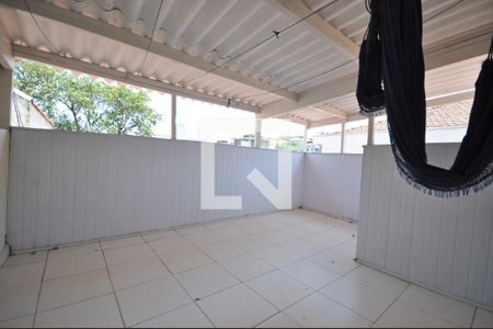 Casa à venda com 170m², 5 quartos e 2 vagasVaranda da Suíte 2