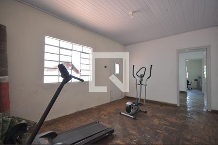 Casa à venda com 170m², 5 quartos e 2 vagasSala 2