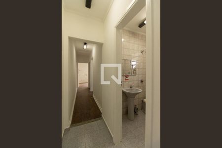 Casa à venda com 150m², 4 quartos e sem vagaCorredor