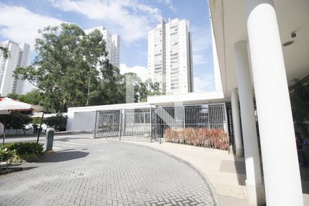 Apartamento à venda com 104m², 3 quartos e 2 vagasFachada e portaria