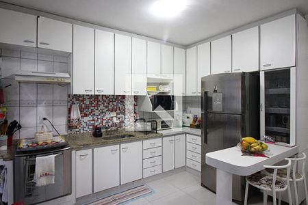 Cozinha de casa à venda com 3 quartos, 146m² em Cj Hab Sao Fernando, São Bernardo do Campo