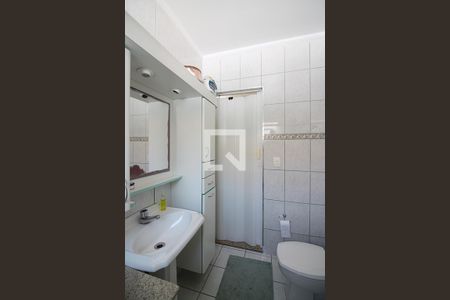 Casa à venda com 146m², 3 quartos e 2 vagasBanheiro Social