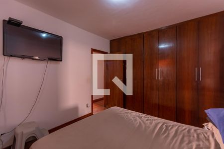 Casa à venda com 294m², 3 quartos e 1 vagaSuíte