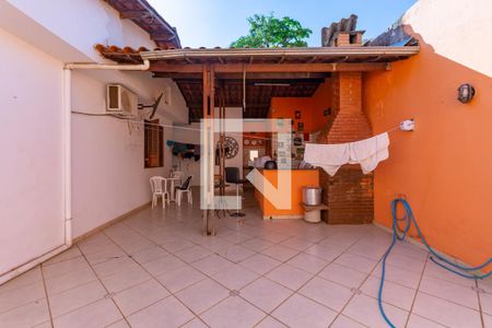 Casa à venda com 294m², 3 quartos e 1 vagaÁrea Externa