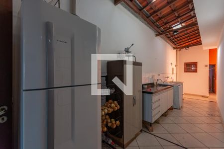 Casa à venda com 294m², 3 quartos e 1 vagaÁrea de Serviço