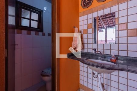Casa à venda com 294m², 3 quartos e 1 vagaBanheiro 