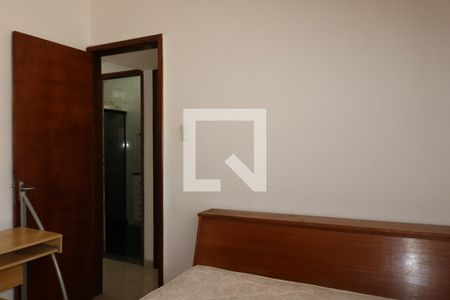Quarto 1 de apartamento para alugar com 2 quartos, 52m² em Piedade, Rio de Janeiro