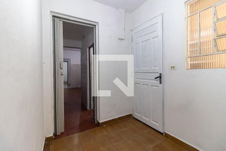 Quarto 2 de casa para alugar com 2 quartos, 50m² em Vila Brasilina, São Paulo