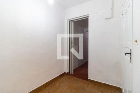 Quarto 2 de casa para alugar com 2 quartos, 50m² em Vila Brasilina, São Paulo