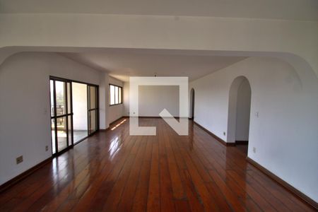 Apartamento à venda com 340m², 4 quartos e 3 vagasSala
