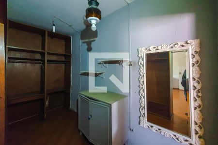 Apartamento para alugar com 180m², 3 quartos e sem vagaquarto 3 suite CLOSET
