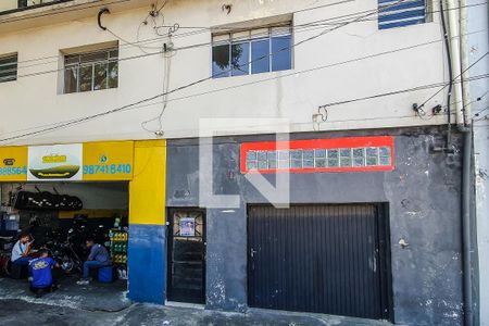 Apartamento para alugar com 180m², 3 quartos e sem vagaFachada