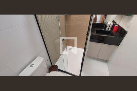 Casa à venda com 120m², 3 quartos e 2 vagasBanheiro 2