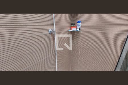 Casa à venda com 120m², 3 quartos e 2 vagasBanheiro 2